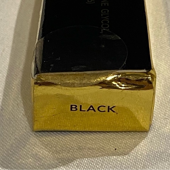 ISH Cosmetics Winged Line Liquid Eyeliner, Black, NIB - Picture 3 of 3